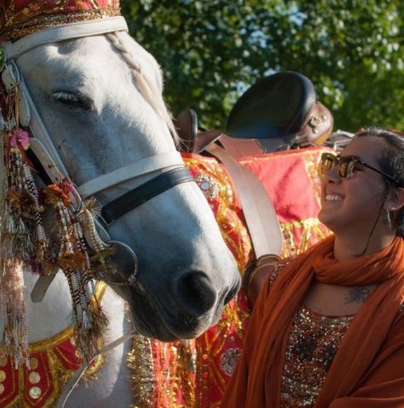 Meet your Posher, Pilar - Picture 1 of 1